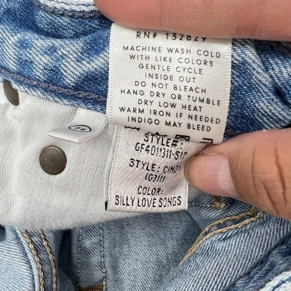 Revolve GRLFRND Cindy in Silly Love Songs Blue Distressed Shorts Womens Size 25 - Picture 10 of 10